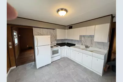 1064 S Grove Avenue, Owatonna, MN 55060 - Photo 6