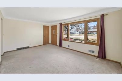 3810 McKnight Road N, White Bear Lake, MN 55110 - Photo 4