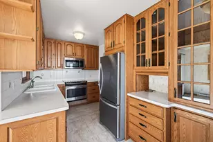 3810 McKnight Rd N, White Bear Lake, MN 55110 - Photo 8