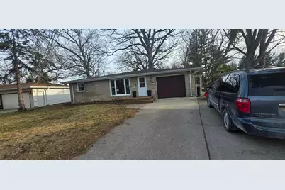 103 W Richway Drive, Albert Lea, MN 56007 - Photo 1