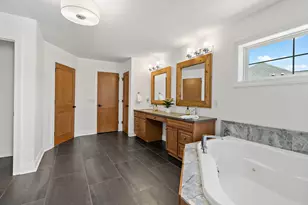 6739 Fountain Ln N, Maple Grove, MN 55311 - Photo 20