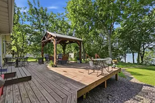 48937 N Shore Rd, Waterville, MN 56096 - Photo 54