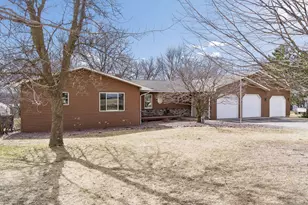 48937 N Shore Rd, Waterville, MN 56096 - Photo 52