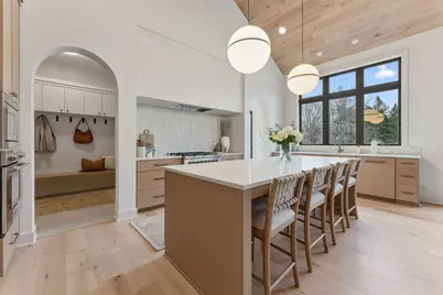 9602 Crestwood Terrace, Eden Prairie, MN 55347 - Photo 12