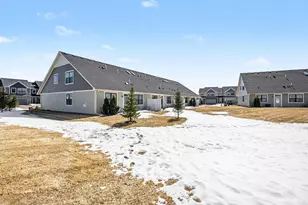 18165 Garland Path, Lakeville, MN 55044 - Photo 2