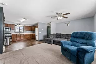7320 90th St SE, Stewartville, MN 55976 - Photo 8