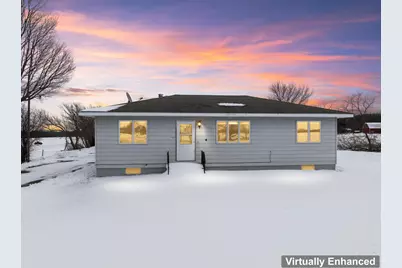 7320 90th Street SE, Stewartville, MN 55976 - Photo 1