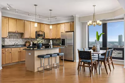 500 E Grant Street #2102, Minneapolis, MN 55404 - Photo 12