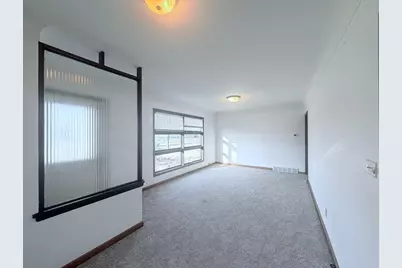 1569 Montana Avenue E, Saint Paul, MN 55106 - Photo 2