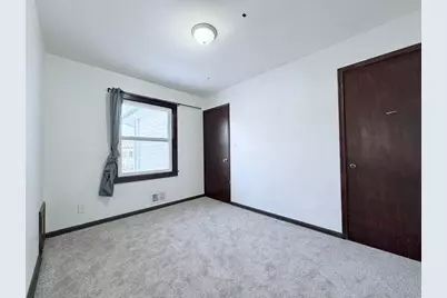 1569 Montana Avenue E, Saint Paul, MN 55106 - Photo 8