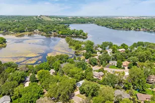 15600 Logarto Ln, Burnsville, MN 55306 - Photo 6