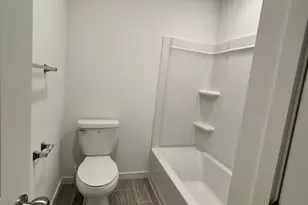 4759 Airlake Dr, Woodbury, MN 55129 - Photo 8