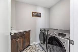 2087 Brookview St, Shakopee, MN 55379 - Photo 30