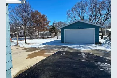 126 5th Avenue SE, Saint Joseph, MN 56374 - Photo 2