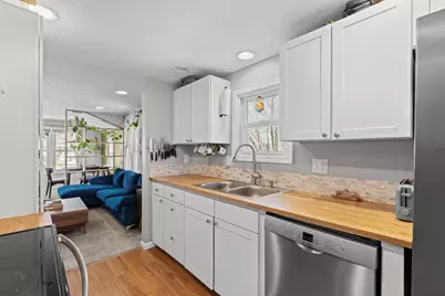 920 10 1/2 Street SE, Rochester, MN 55904 - Photo 8