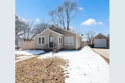 920 10 1/2 Street SE, Rochester, MN 55904 - Photo 2