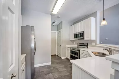 16750 78th Place N, Maple Grove, MN 55311 - Photo 4