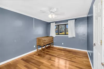 1894 Maryknoll Avenue N, Maplewood, MN 55109 - Photo 18