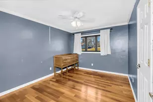 1894 Maryknoll Ave N, Maplewood, MN 55109 - Photo 18