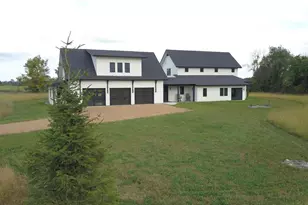 8800 Grace Ln N, Greenfield, MN 55357 - Photo 2