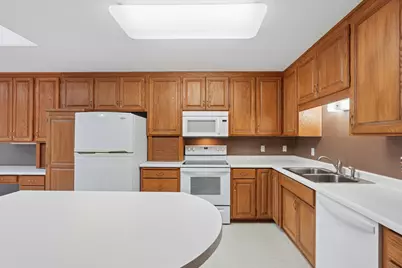 831 Cedar Court #9A, New Richmond, WI 54017 - Photo 8