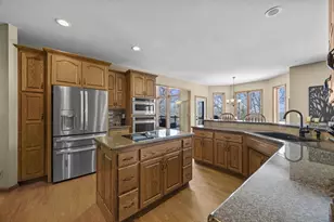 7811 128th St W, Apple Valley, MN 55124 - Photo 22