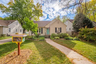 900 Hoyt Avenue W, Saint Paul, MN 55117 - Photo 1