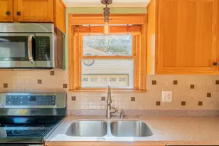 900 Hoyt Ave W, Saint Paul, MN 55117 - Photo 32