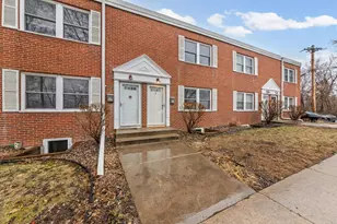 996 Cleveland Ave S, Saint Paul, MN 55116 - Photo 2