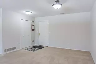 7922 Timber Lake Dr, Eden Prairie, MN 55347 - Photo 28