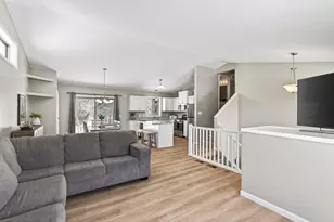 39584 Oak Park Trail, North Branch, MN 55056 - Photo 10