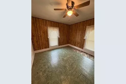 812 11th Avenue, Clarkfield, MN 56223 - Photo 8