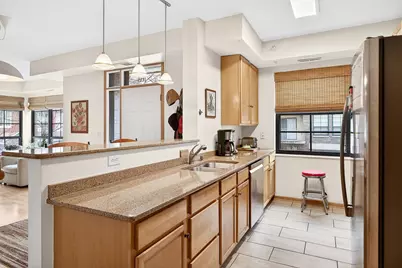 825 Berry Street #105, Saint Paul, MN 55114 - Photo 10