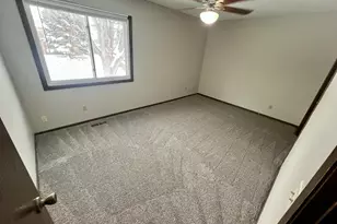 12209 24th Ave S, Burnsville, MN 55337 - Photo 8