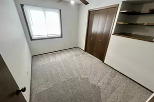 12209 24th Ave S, Burnsville, MN 55337 - Photo 10