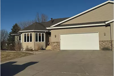 105 Priscilla Court, Mankato, MN 56001 - Photo 4