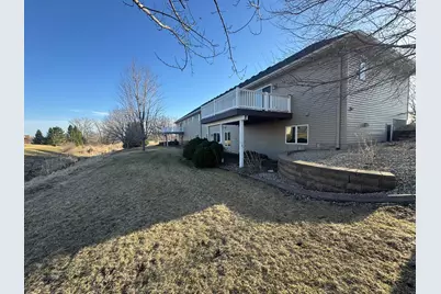 105 Priscilla Court, Mankato, MN 56001 - Photo 2