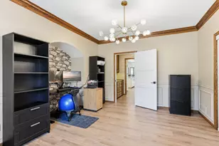 685 Valley View Ct, Shoreview, MN 55126 - Photo 32