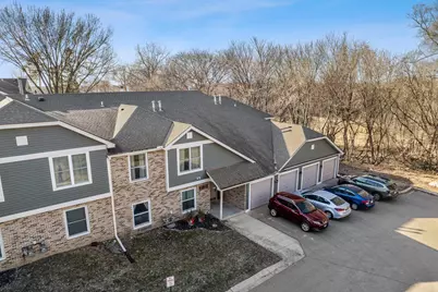 3861 Gold Point #B, Eagan, MN 55122 - Photo 2