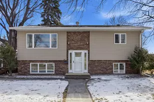 1211 Hall Ave, Breckenridge, MN 56520 - Photo 2