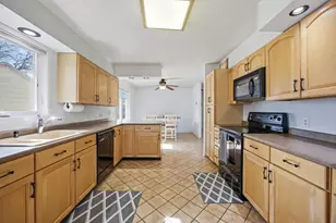 1211 Hall Ave, Breckenridge, MN 56520 - Photo 12