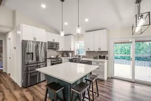 9616 Minnesota Ln N, Maple Grove, MN 55369 - Photo 4