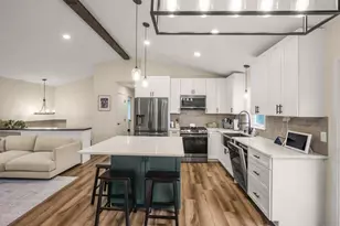 9616 Minnesota Ln N, Maple Grove, MN 55369 - Photo 2