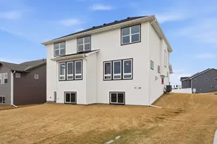 19796 Hamburg Ave, Lakeville, MN 55044 - Photo 46