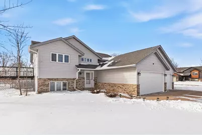 670 W 11th Street, Rush City, MN 55069 - Photo 2