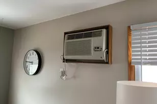 2637 Pleasant Ave, Minneapolis, MN 55408 - Photo 22