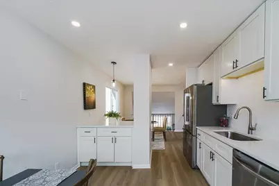 1564 Case Avenue, Saint Paul, MN 55106 - Photo 12