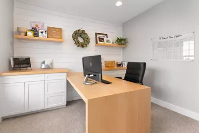 3857 Dakota Court, Chaska, MN 55318 - Photo 8