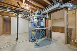 5924 Regent Ave N, Crystal, MN 55429 - Photo 24