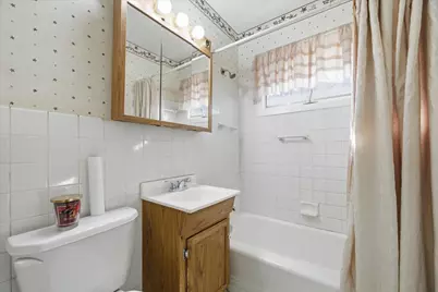 5924 Regent Avenue N, Crystal, MN 55429 - Photo 12